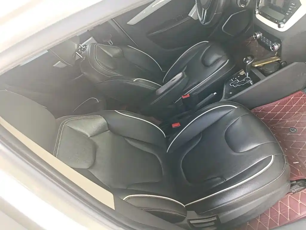 JAC Motors Refine S2 2016 2015 1.5L CVT Luxury Smart