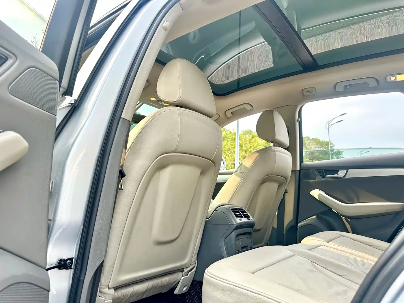 Audi Q5 2012 2.0TFSI Comfort фото 31