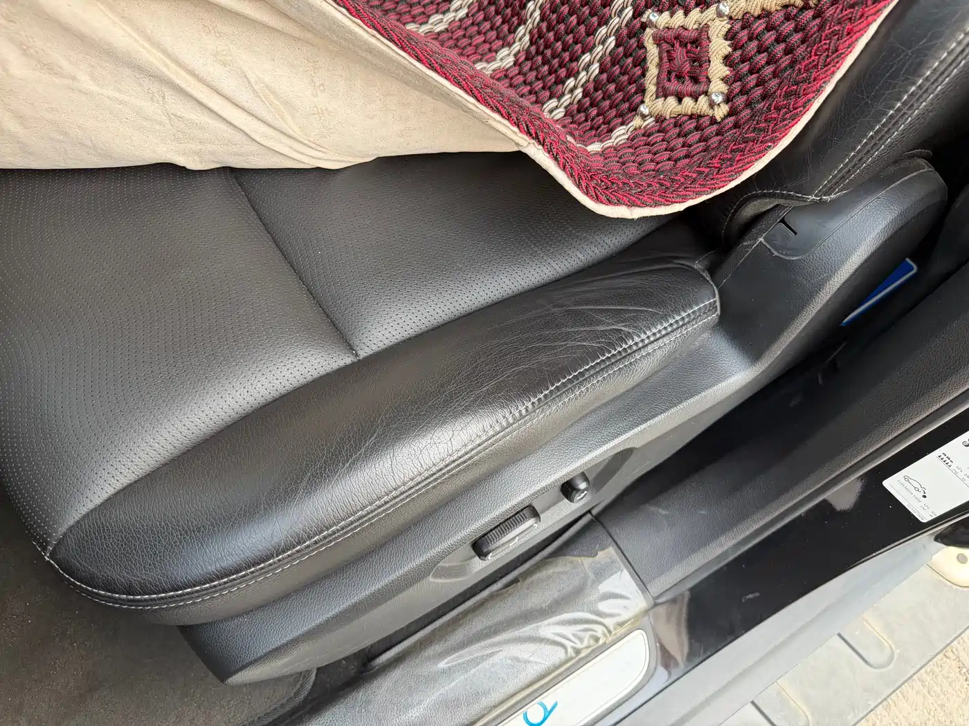 Chevrolet Captiva 2014 2.4L 4WD Flagship 7-seater фото 10