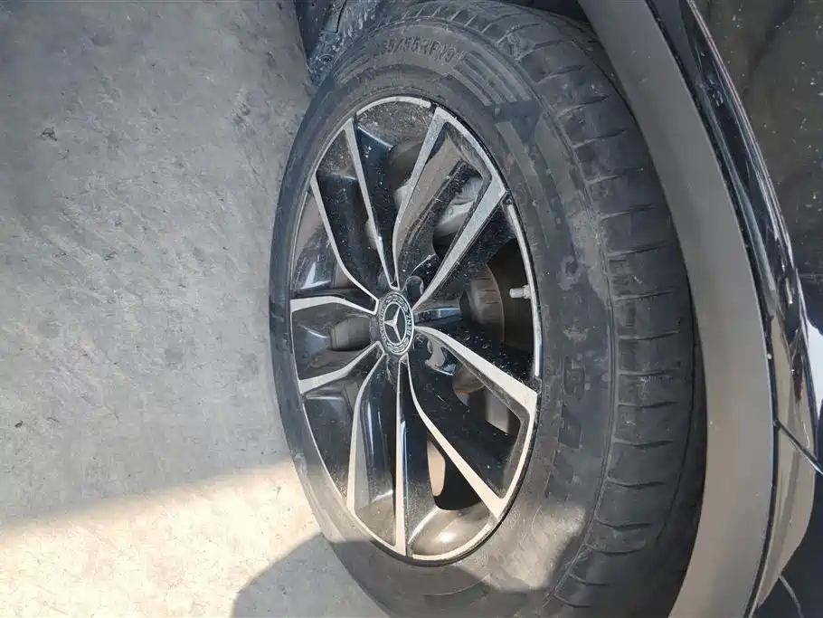 Mercedes-Benz GLC 2020 Facelift GLC 260 L 4MATIC Luxury фото 6
