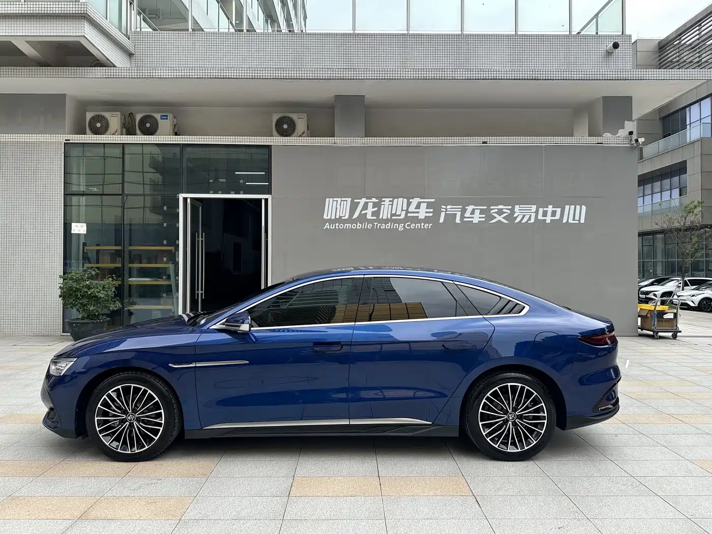 BYD HAN