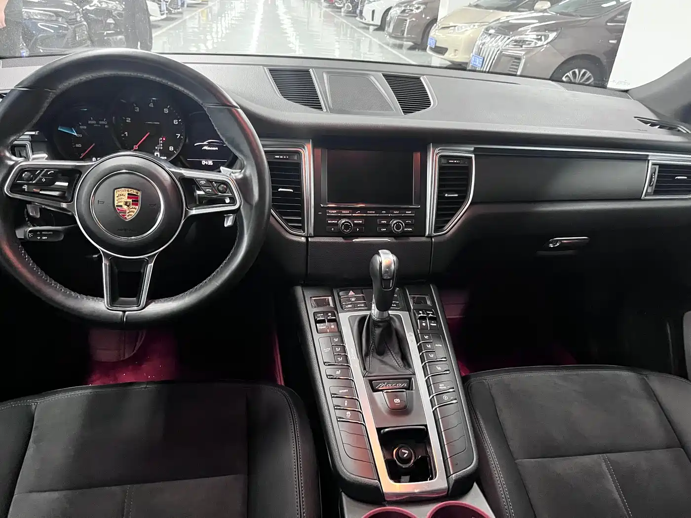 Porsche Macan 2014 Macan 2.0T фото 14