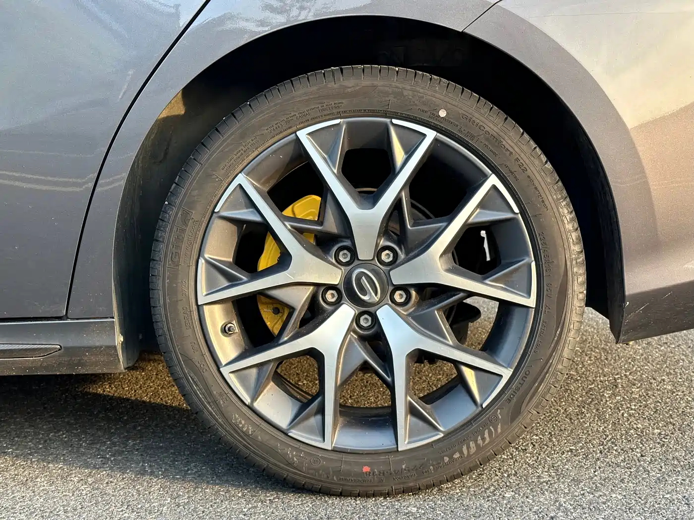 GAC Trumpchi Trumpchi Emkoo 2023 270T DCT J15 Edition фото 15
