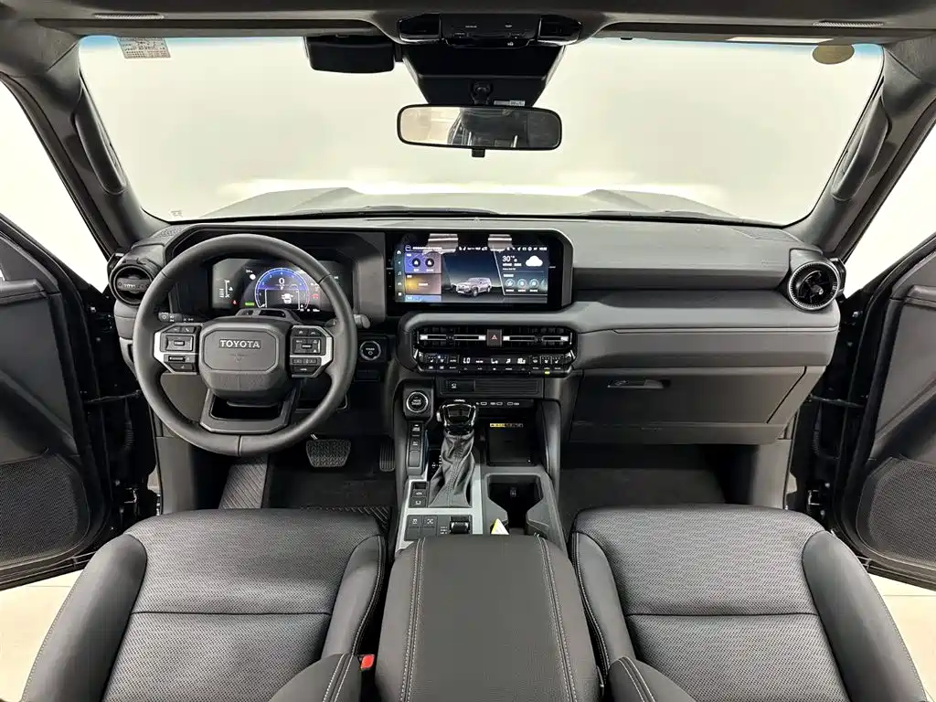 Toyota Prado 2025 2.4T All-round TX Edition 5-seater фото 11