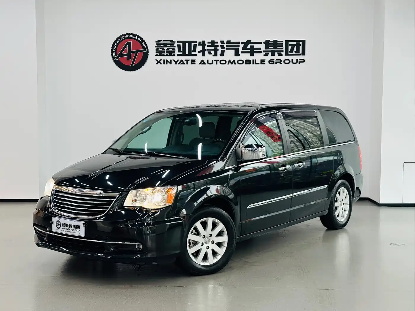 Chrysler Grand Voyager (Import) 2014 2013 3.6L Luxury Edition
