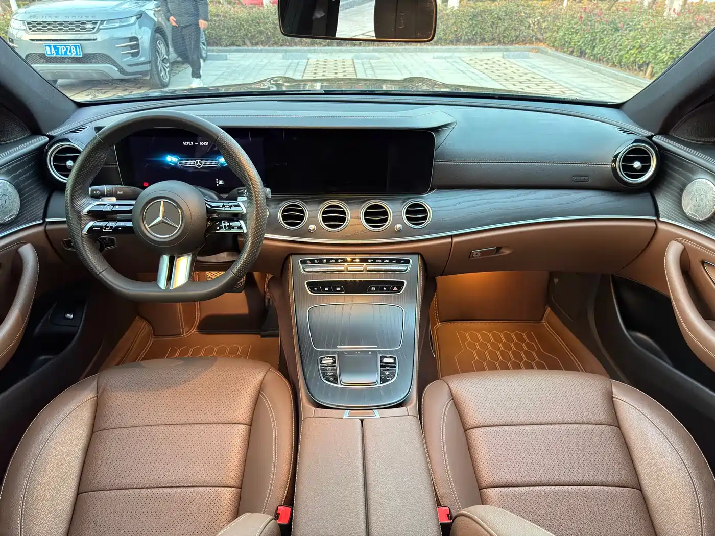 Mercedes-Benz E-Class 2023 E 300 L Sport Luxury фото 7