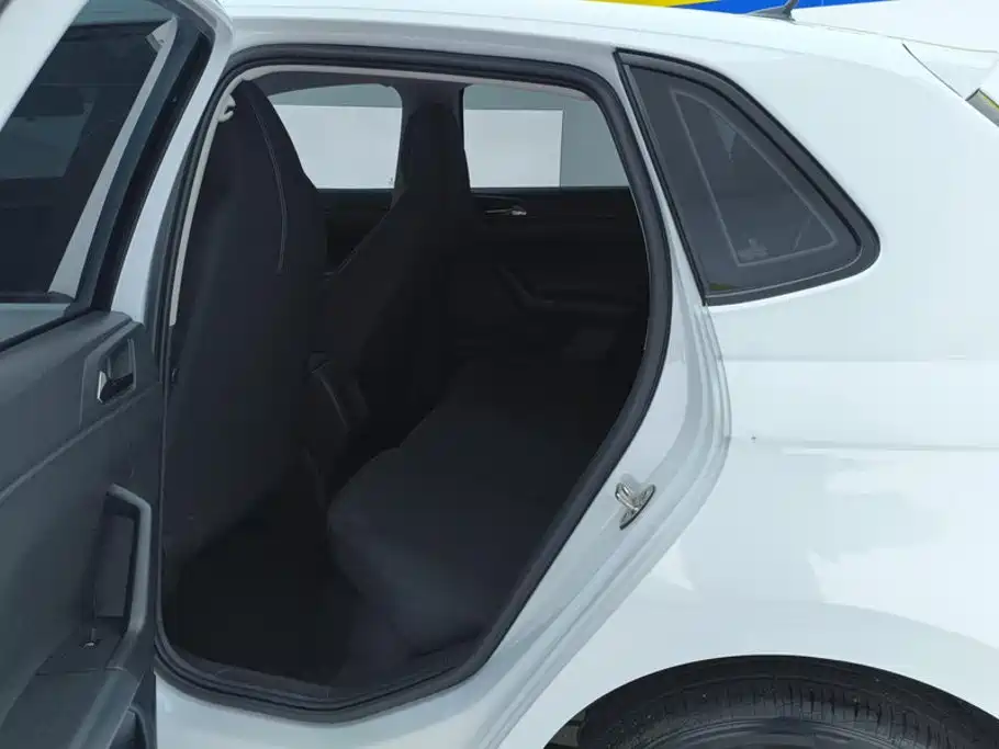 Photo 11 - Volkswagen Polo
