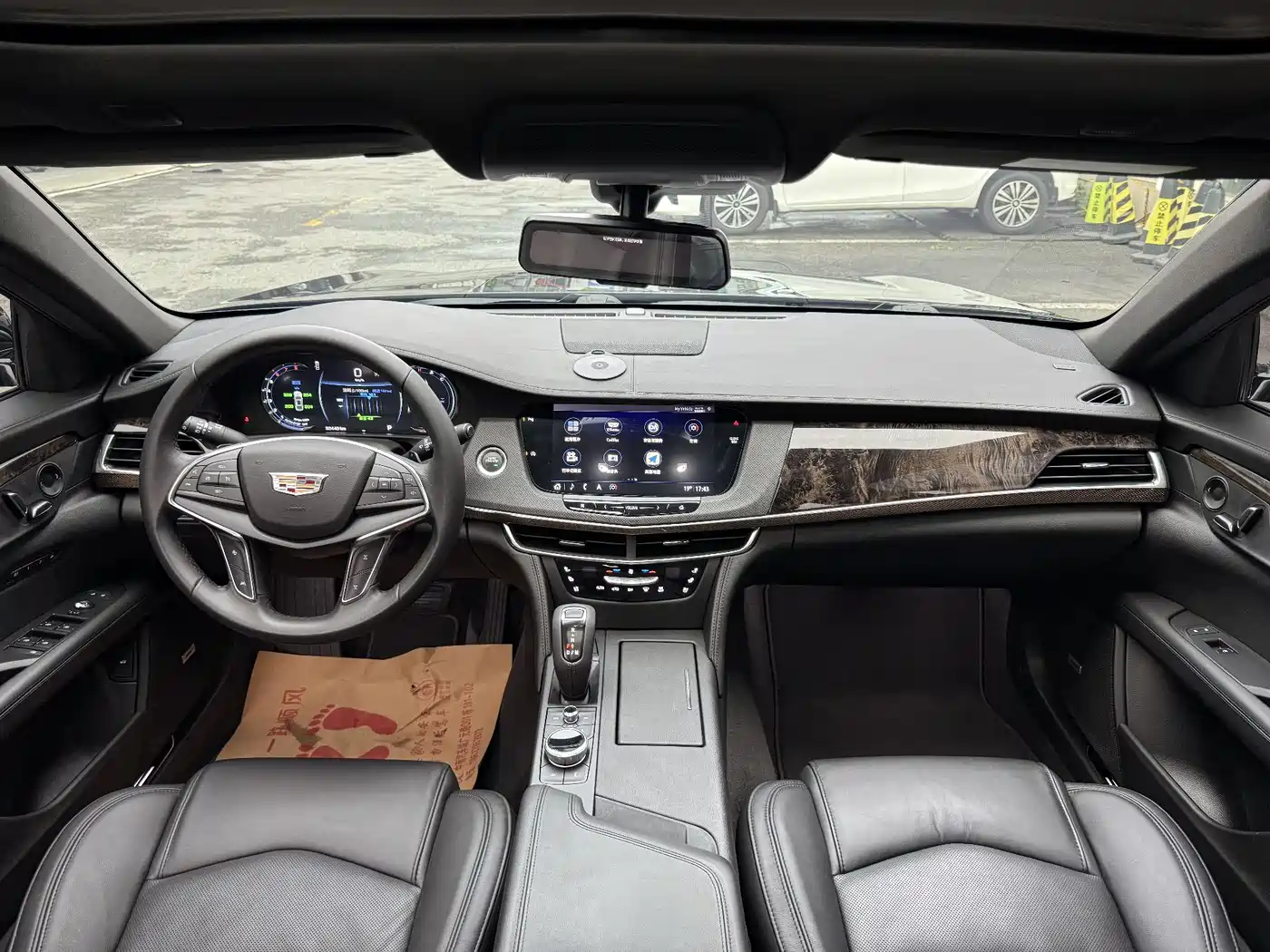 Cadillac CT6 2019 28T Luxury Model фото 16