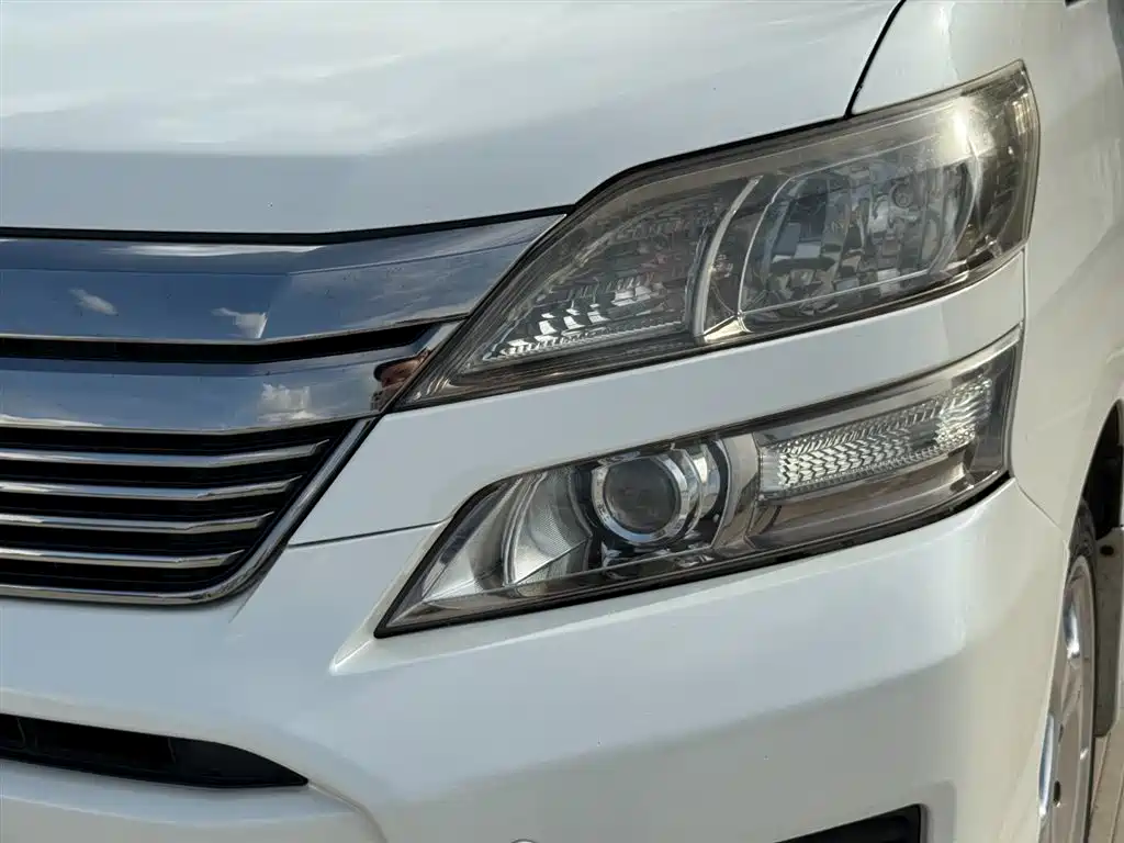 Toyota Alphard 2012 3.5L Premium Edition фото 23