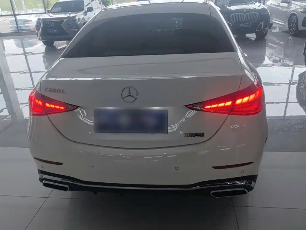 Фото 6 - Mercedes-Benz C-Class