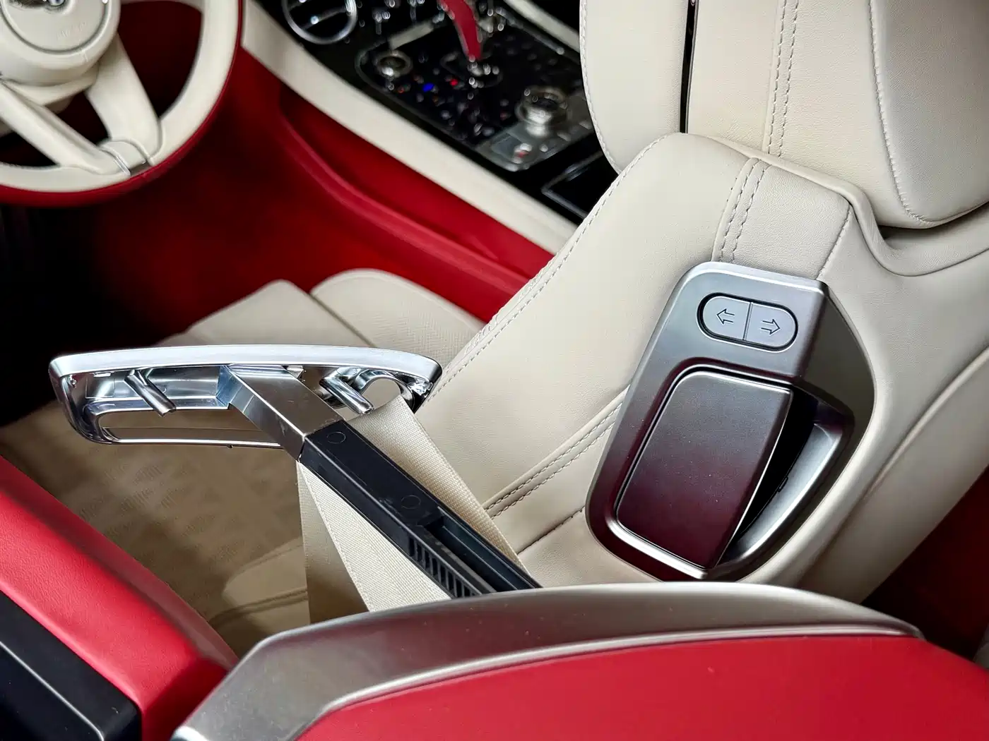 Bentley Continental Plug-in Hybrid 2025 2025 GT Ultimate Edition