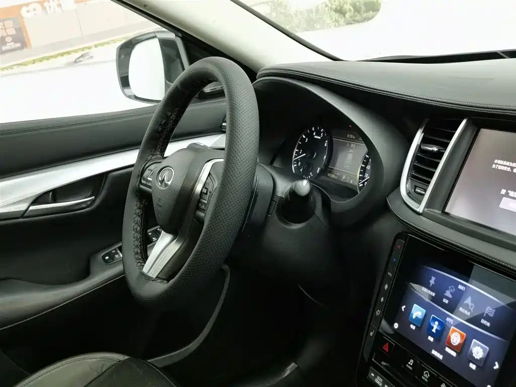 Infiniti QX50 2018 2.0T 4WD Elite Edition фото 22