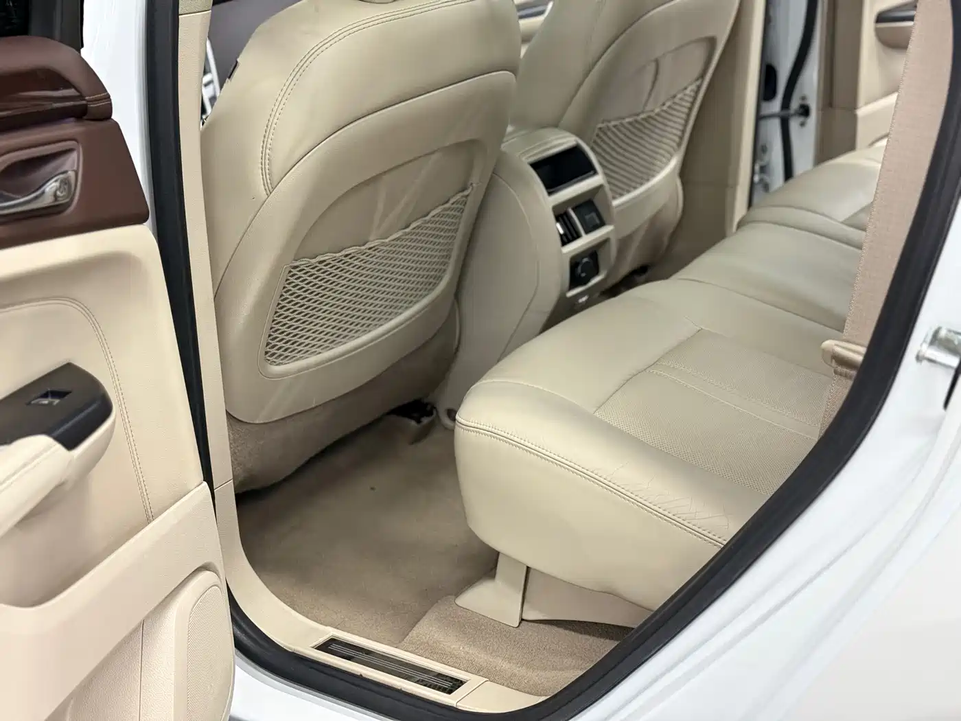 Cadillac SRX 2014 3.0L Leading Model фото 10