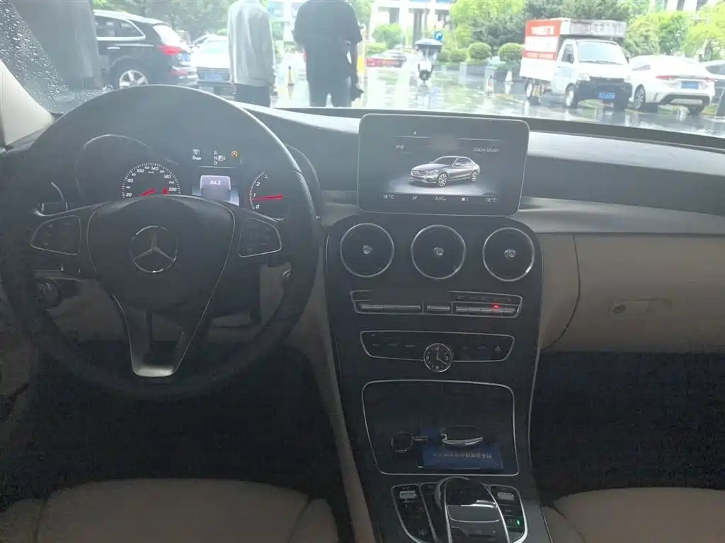 Mercedes-Benz C-Class 2015 C 260 L Sport фото 6