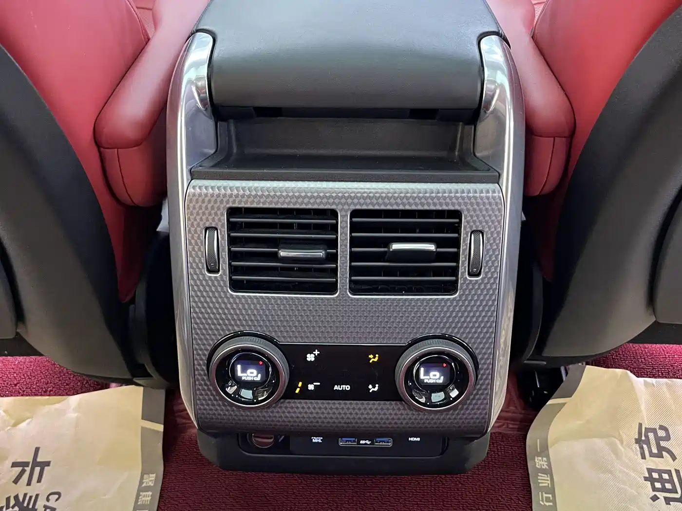 Land Rover Range Rover Sport 2022 3.0 L6 Gloss Black Edition фото 28