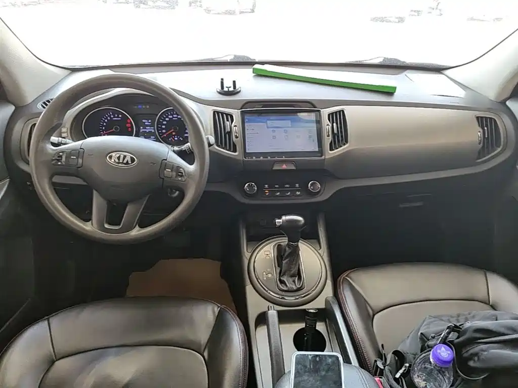 Kia Sportage 2016 2.0L Automatic 2WD GL фото 10