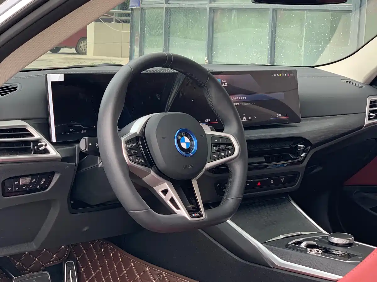 BMW 4-SERIES