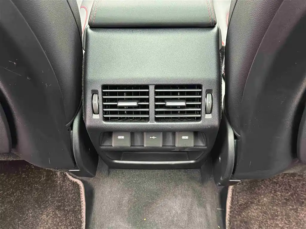 Land Rover Discovery Sport 2022 Model Facelift 249PS R-Dynamic S Performance Edition 5-seater фото 11