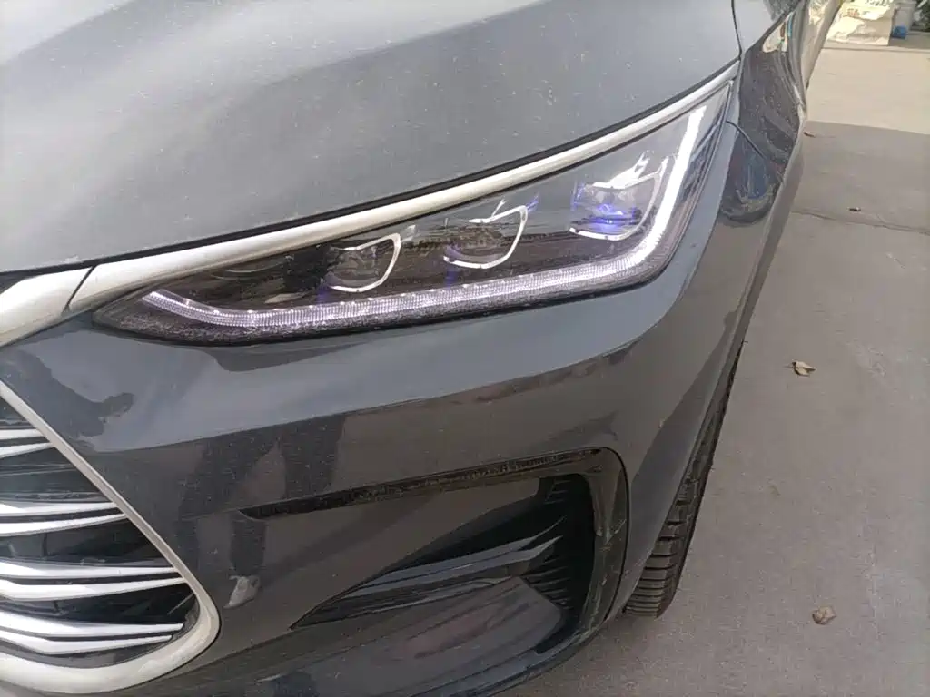 صورة 24 - BYD Tang New Energy