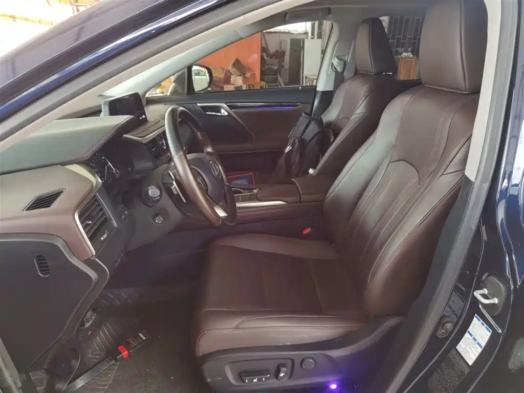 Lexus RX 2020 Facelift 300 AWD Elegance Edition фото 11