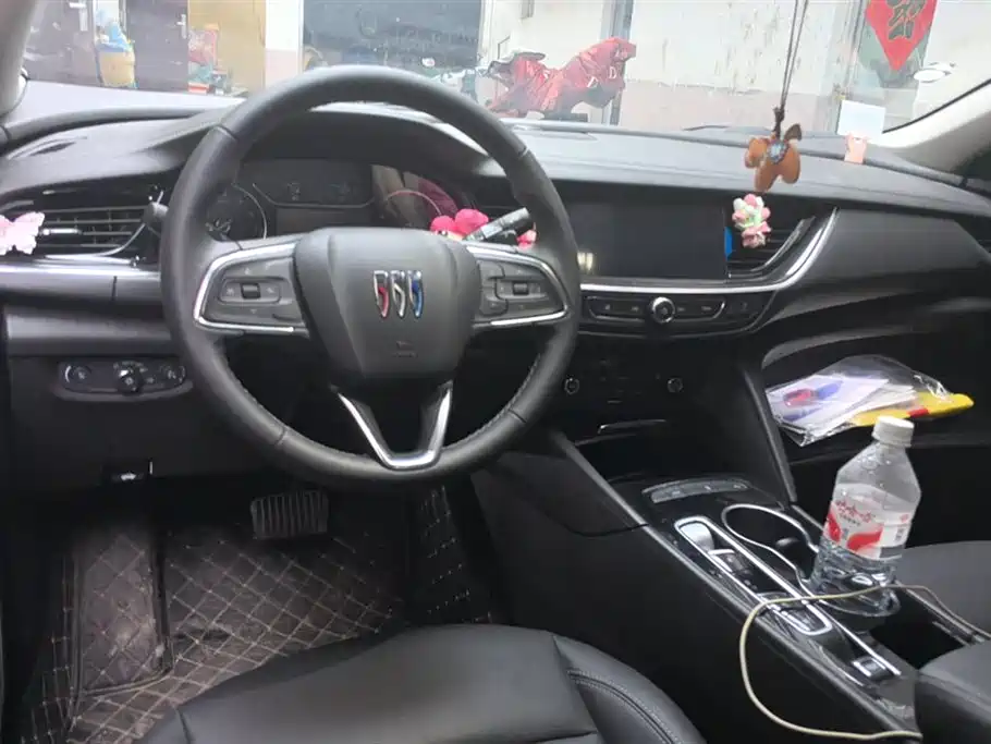 BUICK REGAL