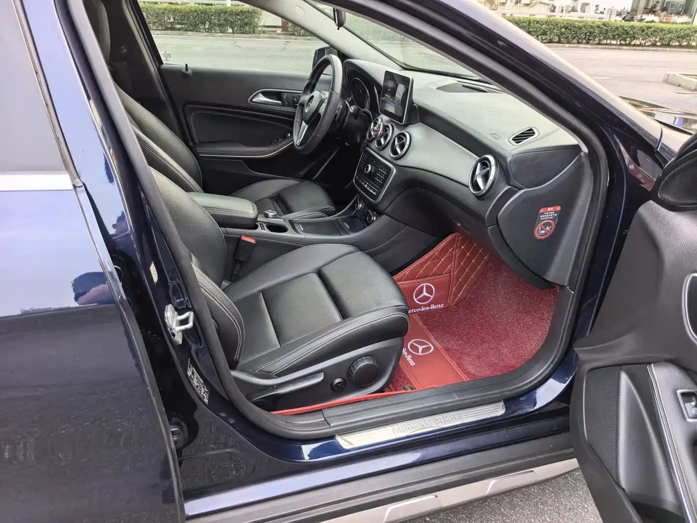 Mercedes-Benz GLA 2016 GLA 220 4MATIC Fashion фото 8