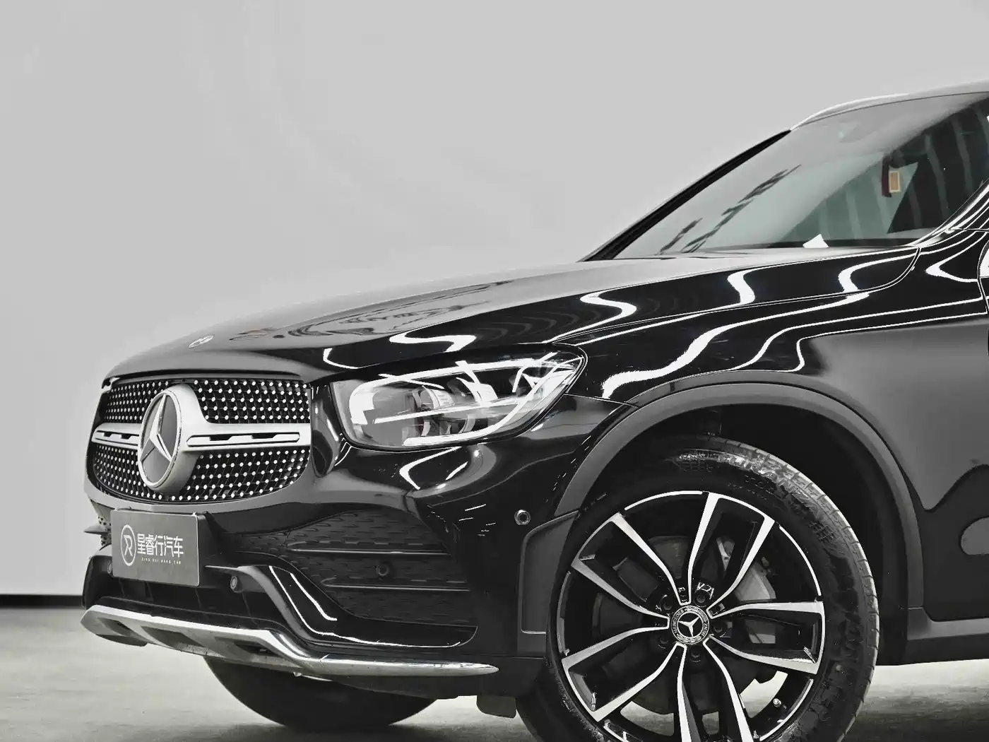 Mercedes-Benz GLC 2022 Model GLC 260 L 4MATIC Luxury Edition фото 2