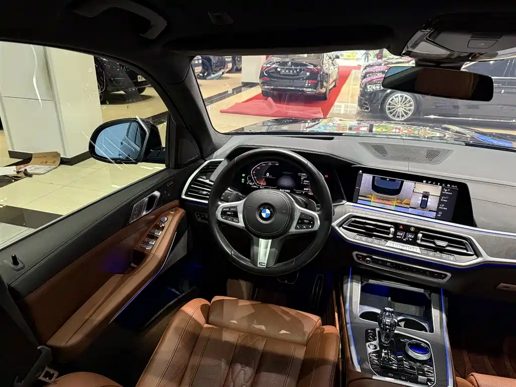 BMW X7 2021 Facelift xDrive40i Premium M Sport Package фото 21