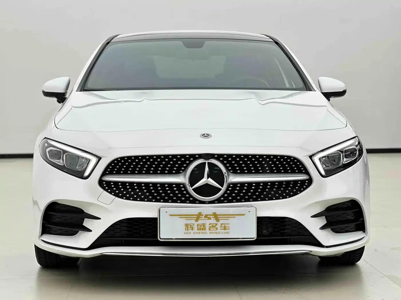 Mercedes-Benz A-Class 2022 A 200 L Sport Sedan Style фото 4