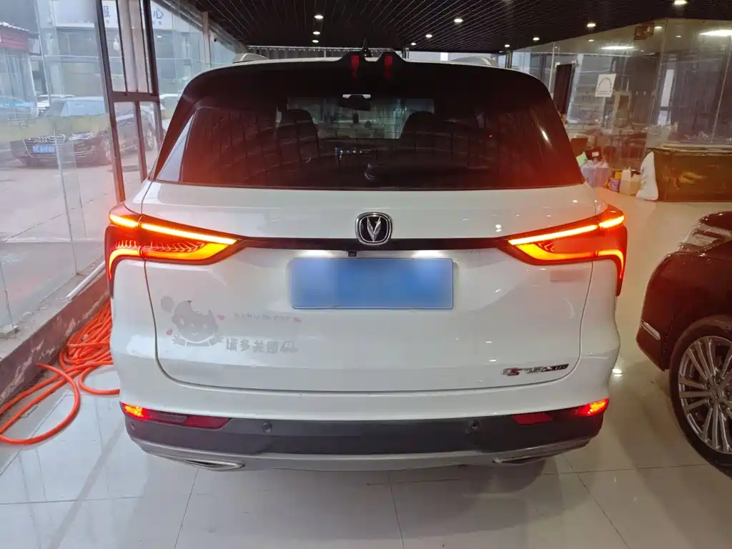 Фото 4 - Changan CS75 PLUS