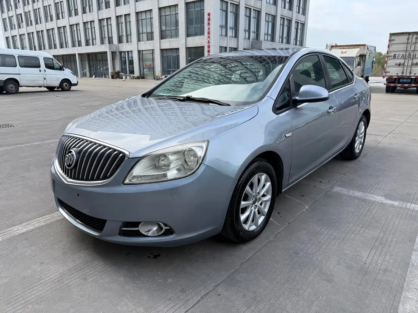 Buick Excelle 2013 GT 1.8L Automatic Fashion Edition
