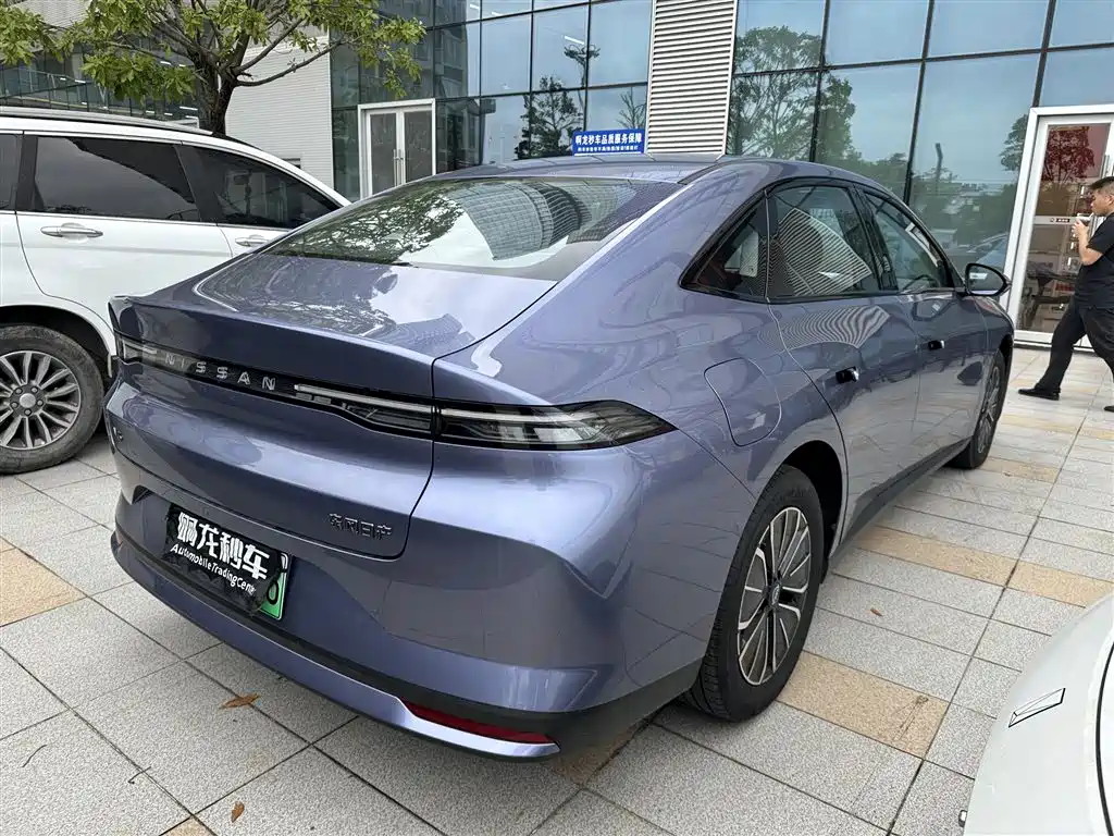Nissan N6 2026 2025 Mid Configuration