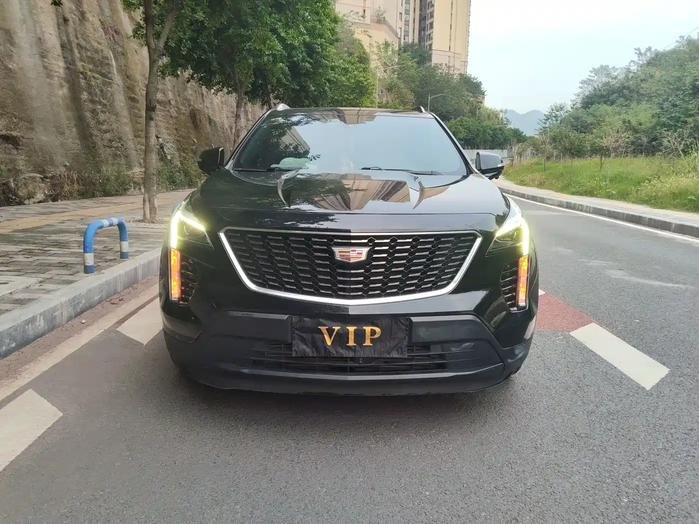 Фото 2 - Cadillac XT4