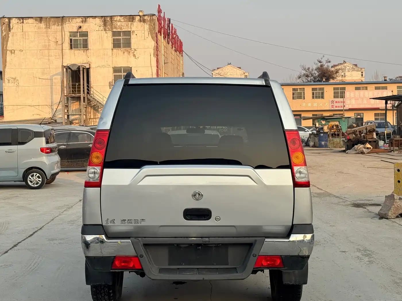DONGFENG RUIQI MULTI FUNCTION VEHICLE