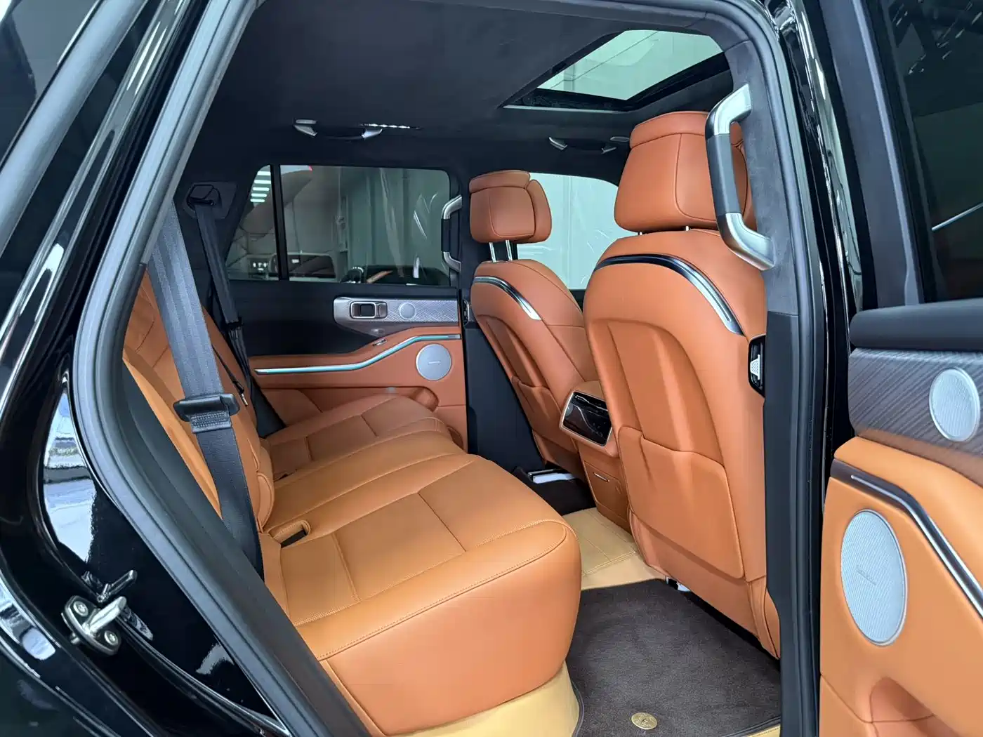 TANK TANK 700 NEW ENERGY