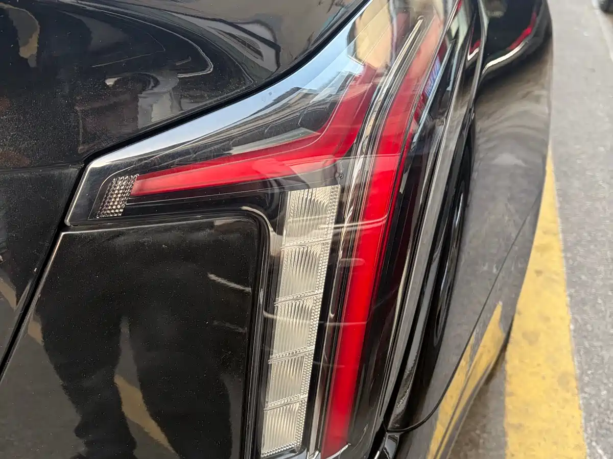 Cadillac CT5 2023 28T Luxury Style (Standard Edition) фото 15