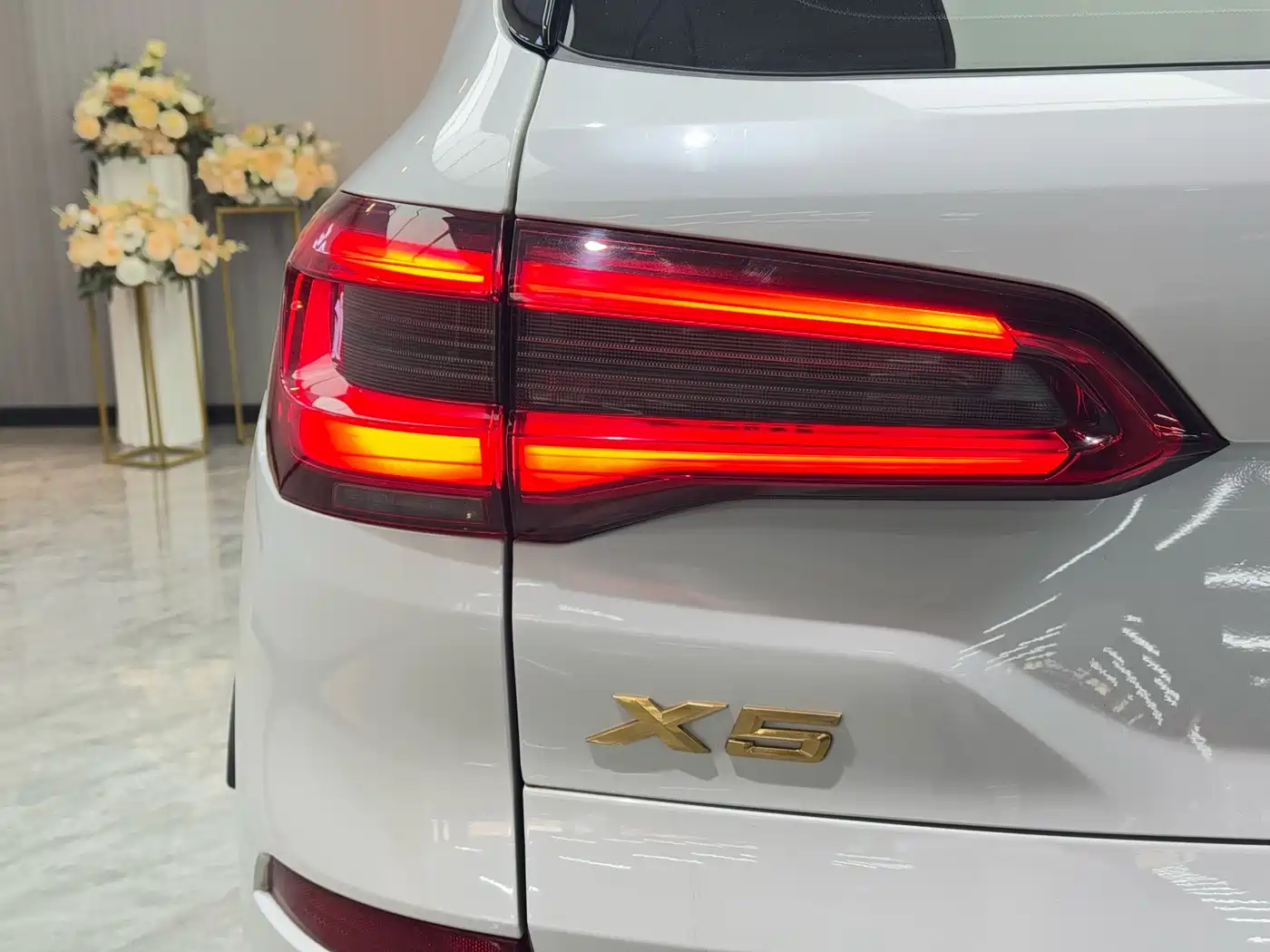 BMW X5 (Import) 2019 xDrive40i M Sport Package фото 17