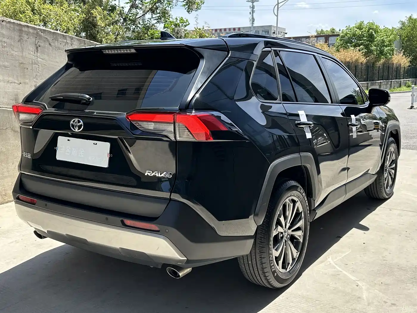 Toyota RAV4 Rongfang 2023 2.0L CVT FWD Style Plus Edition фото 15