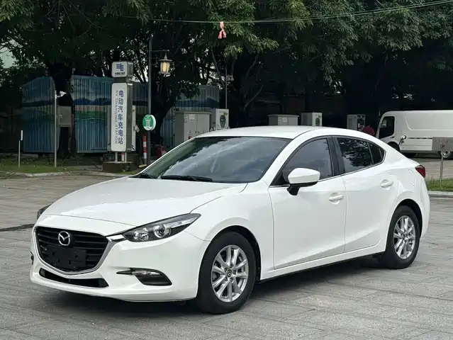 MAZDA 3 ANGKESAILA