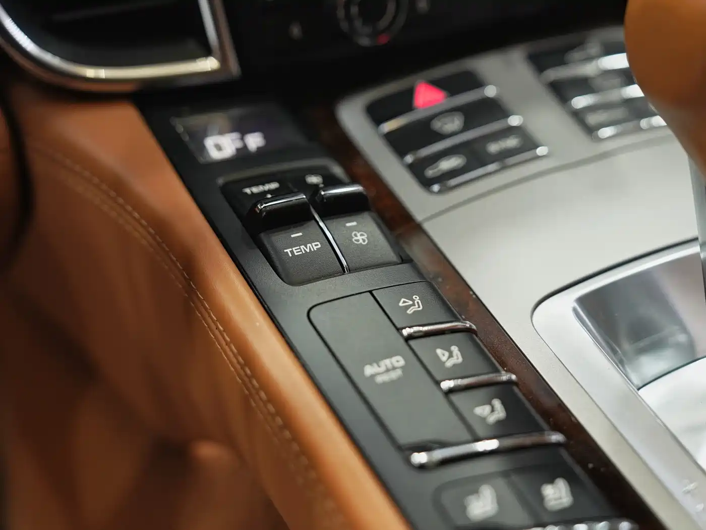 Porsche Panamera 2014 Panamera Turbo Executive 4.8T фото 29