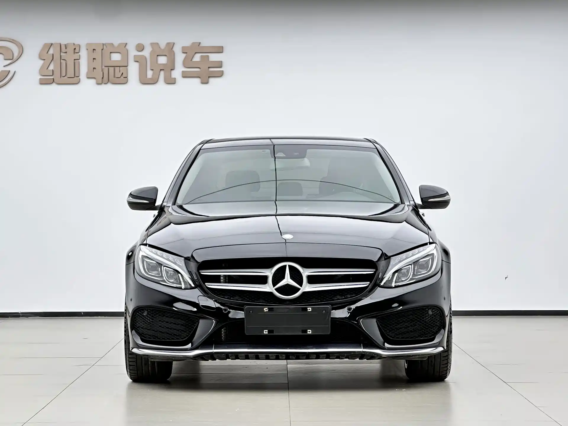 Фото 2 - Mercedes-Benz C-Class