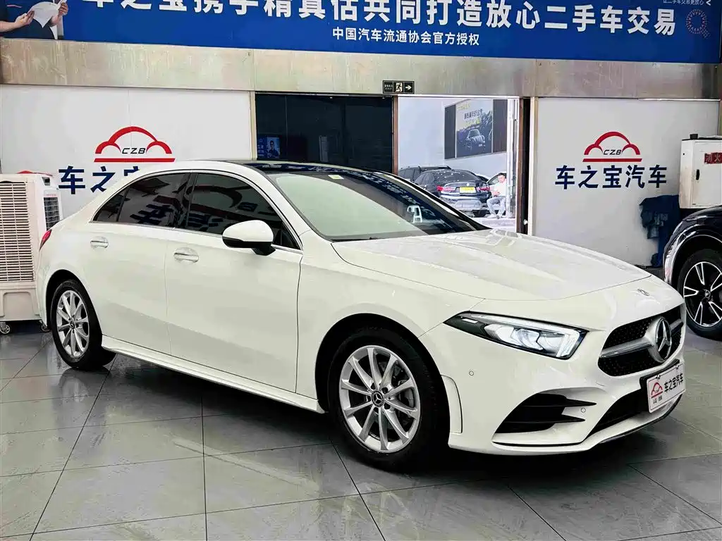 MERCEDES-BENZ CLASS A