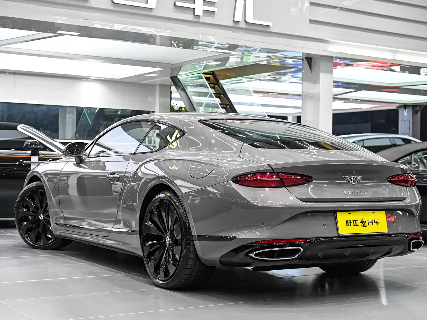 BENTLEY CONTINENTAL PLUG IN HYBRID