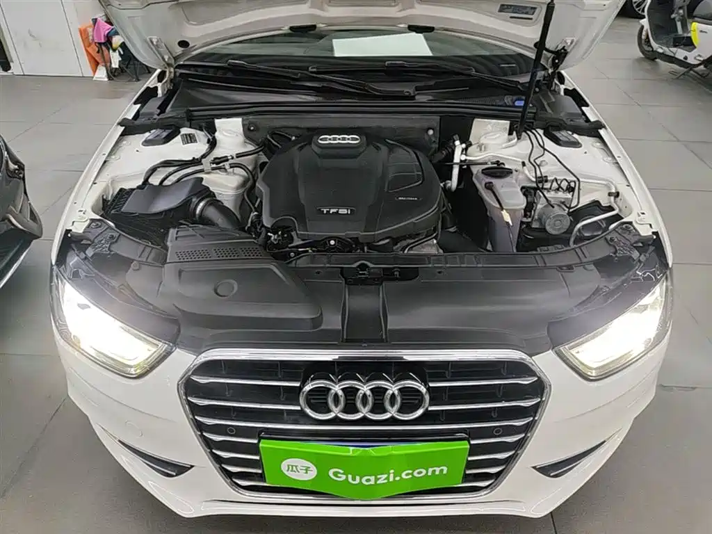 Audi A4L 2016 35 TFSI Automatic Comfort фото 20
