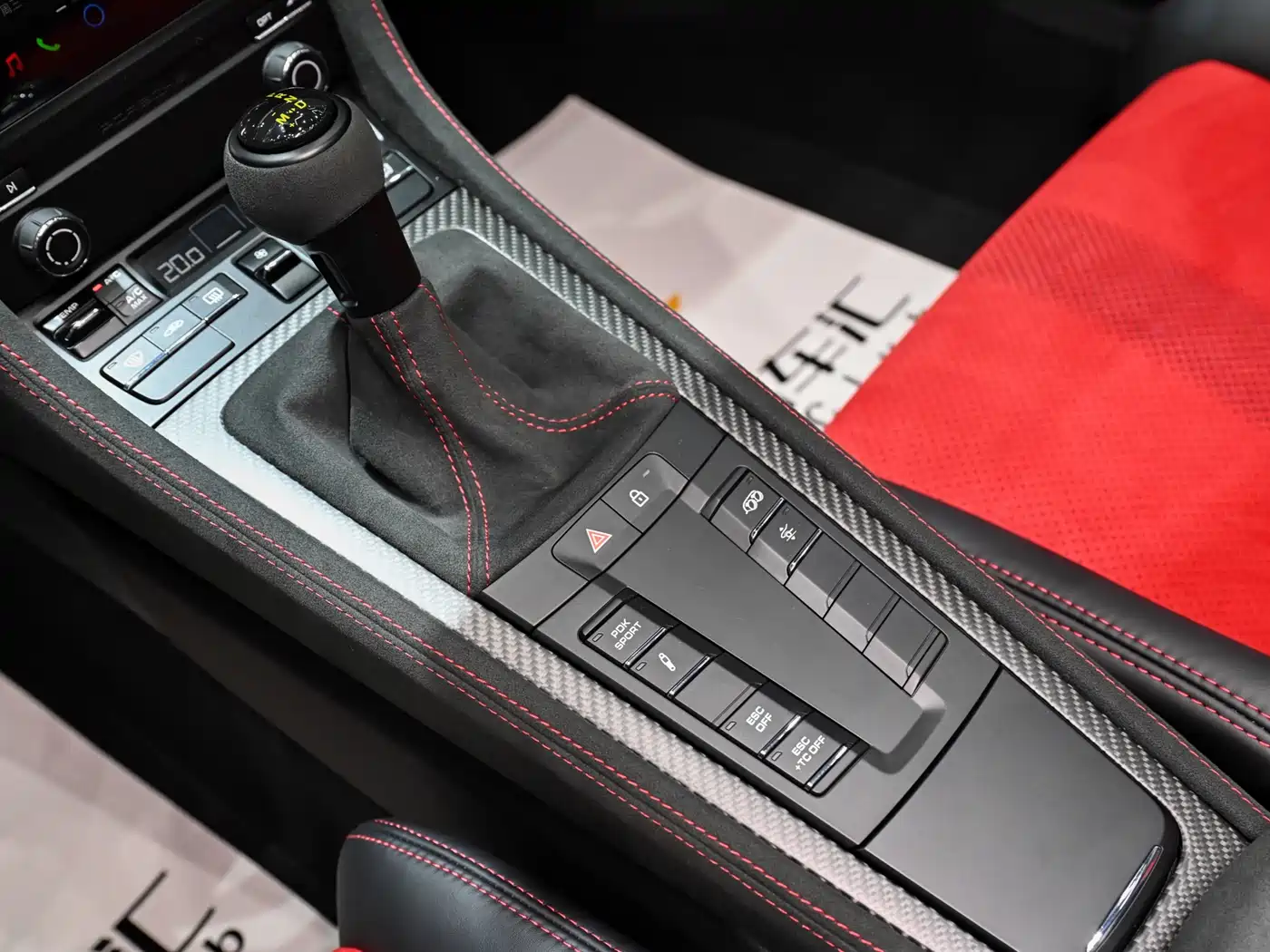 Porsche 718 2023 Spyder RS 4.0L фото 16