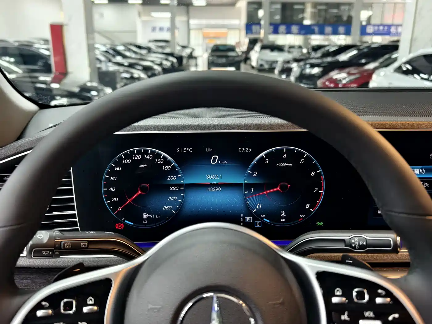 Mercedes-Benz GLE 2020 Facelift GLE 350 4MATIC Fashion Special Edition фото 3
