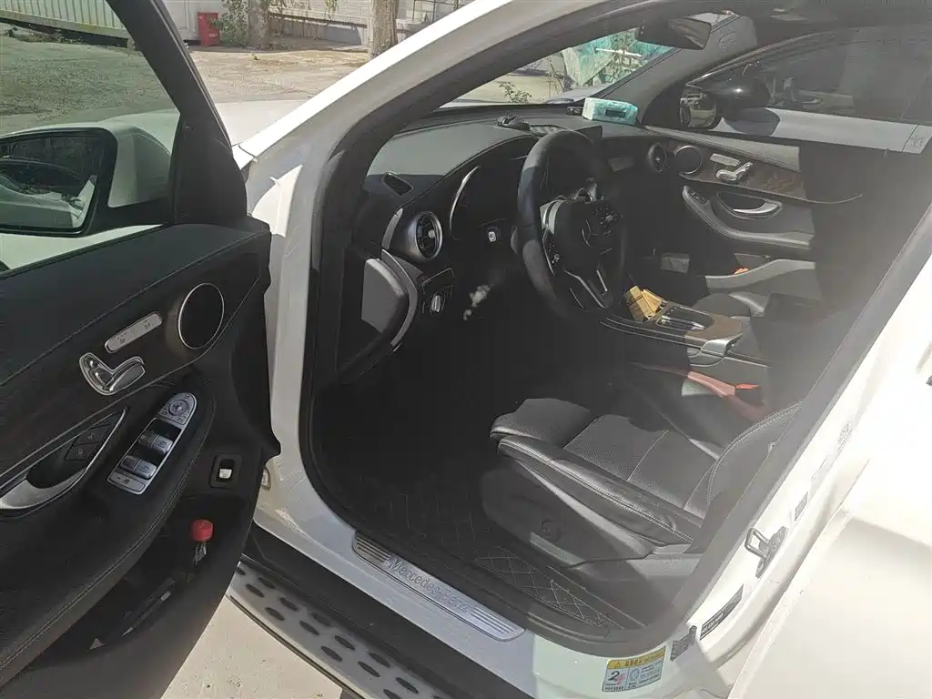 Mercedes-Benz GLC 2020 GLC 260 L 4MATIC Luxury фото 14