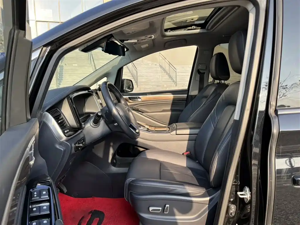 GAC Trumpchi Trumpchi M8 2021 Master Series 390T Prestige Edition фото 17