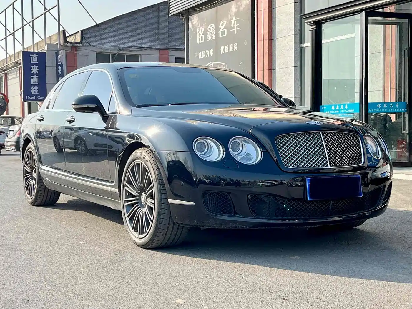 Bentley Flying Spur 2013 2010 6.0T 4-seater Version