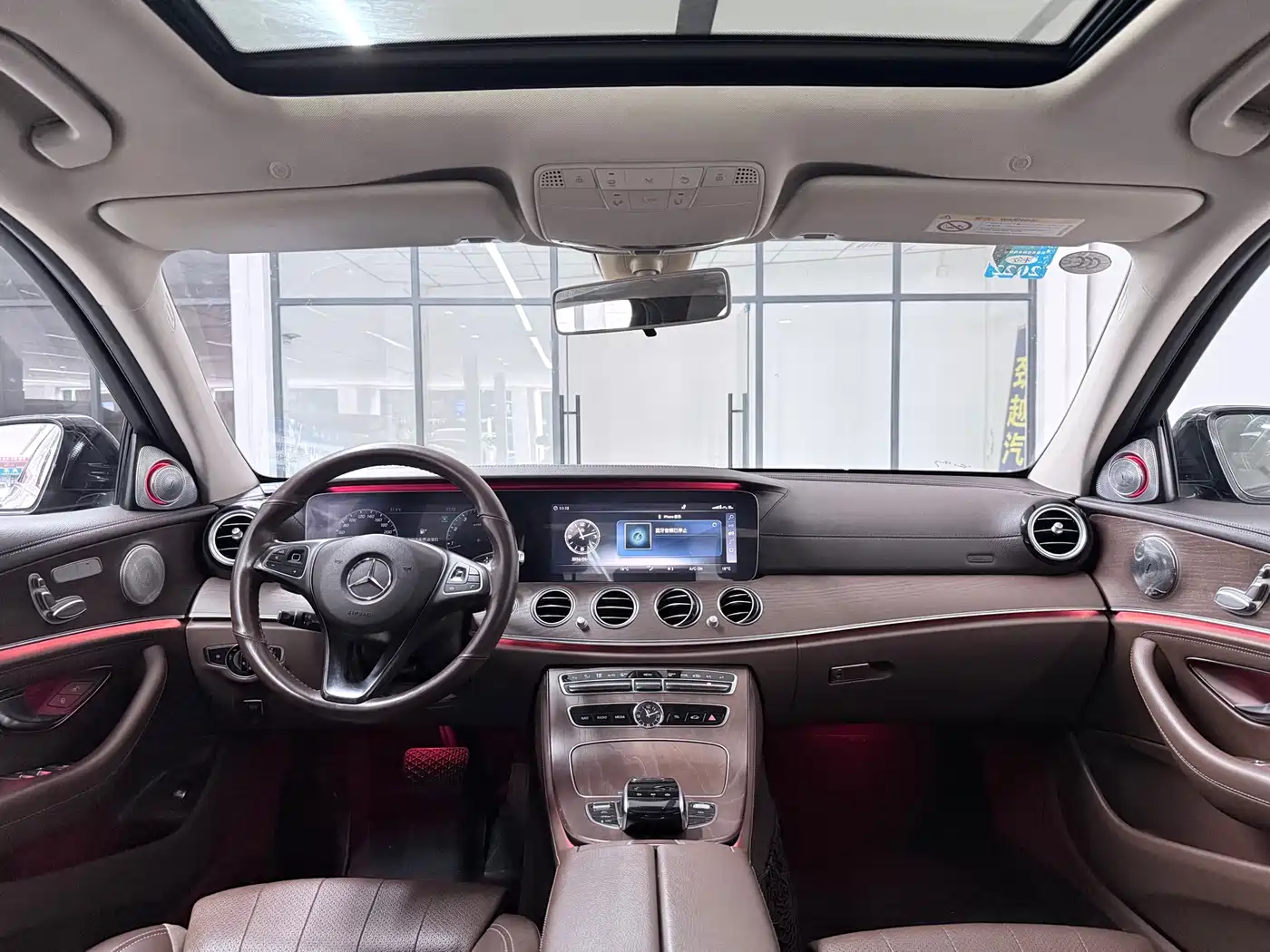 Mercedes-Benz E-Class 2018 E 200 L фото 4